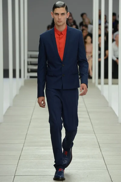 Look 42